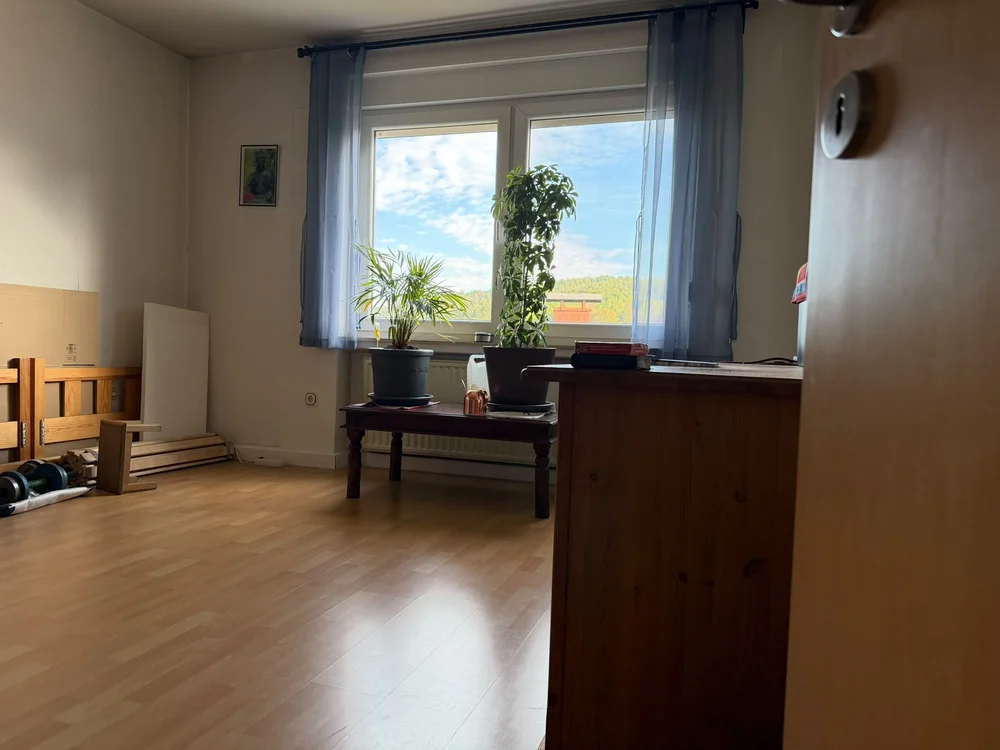 Zweifamilienhaus in Bebra – Bad mit Waschtisch