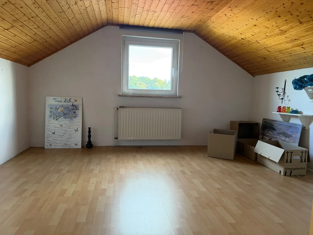 Zweifamilienhaus in Bebra – Zimmer